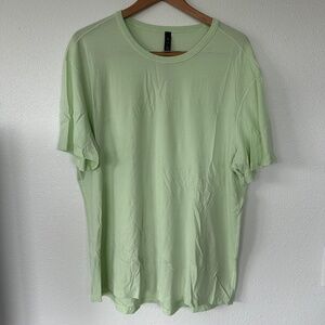 NWT lululemon Mens Fundamental Training Sort Sleeve Tee Shirt Sun Green